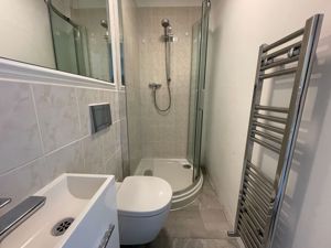 Photo 26- click for photo gallery